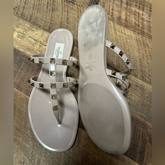 Valentino studded sandals - Picture 2 of 3